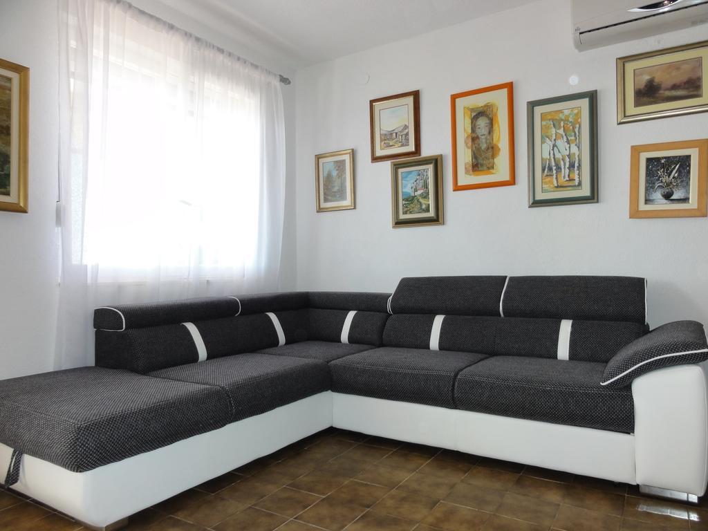 Apartments Babaja Trogir Exterior photo