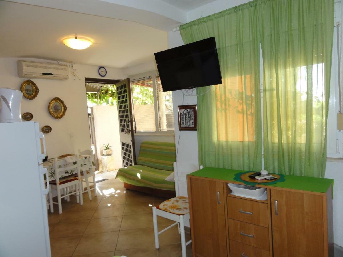 Apartments Babaja Trogir Exterior photo