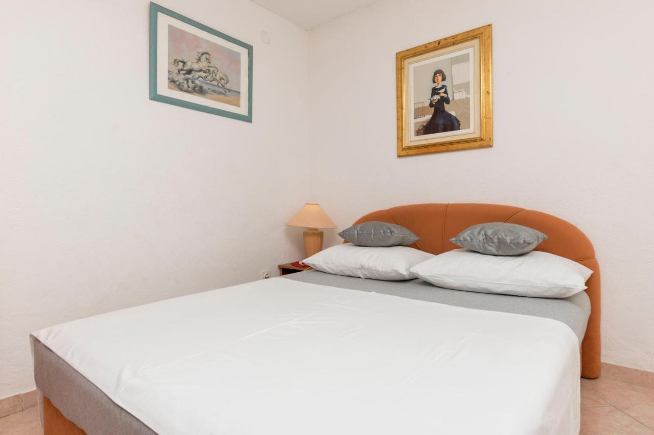 Apartments Babaja Trogir Exterior photo